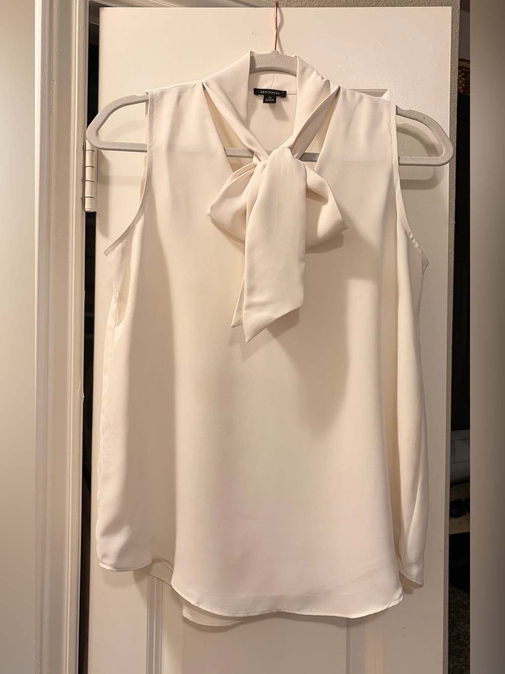 Ann Taylor Ivory Sleeveless Tie-Neck Top - Picture 2 of 9
